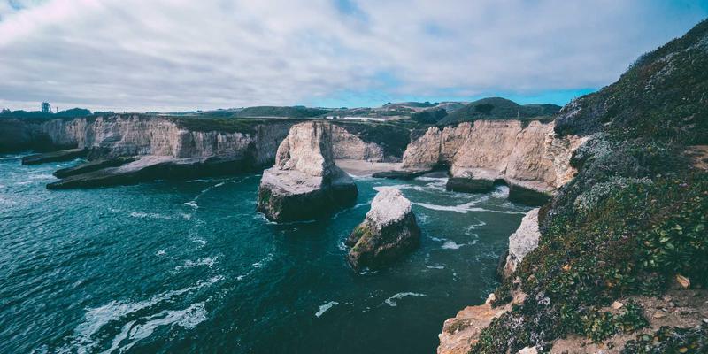 开发工具进阶指南：集成日志、指标与追踪三大支柱，构建强大的网络可观测性体系